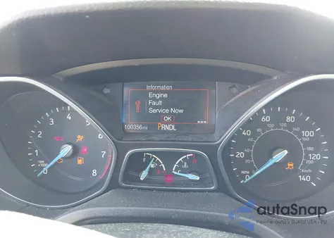 2016 Ford Focus S z USA, uszkodzony, nr VIN 1FADP3E25GL356662